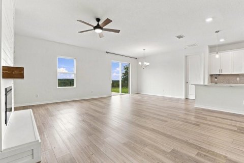 Villa ou maison à vendre à Minneola, Floride: 4 chambres, 177.07 m2 № 2408462 - photo 9