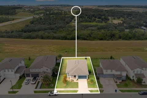 Villa ou maison à vendre à Minneola, Floride: 4 chambres, 177.07 m2 № 2408462 - photo 3