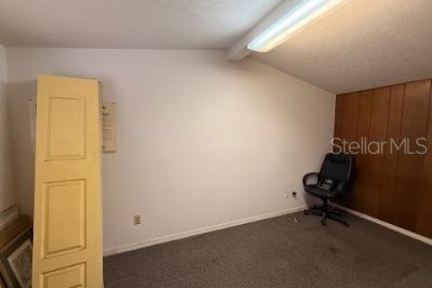 Immobilier commercial à louer à Brandon, Floride: 109.25 m2 № 2419851 - photo 14