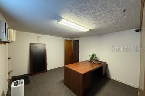 Immobilier commercial à louer à Brandon, Floride: 109.25 m2 № 2419851 - photo 12