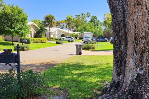 House in Boca Raton, Florida 3 bedrooms, 154.03 sq.m. № 1740081 - photo 5