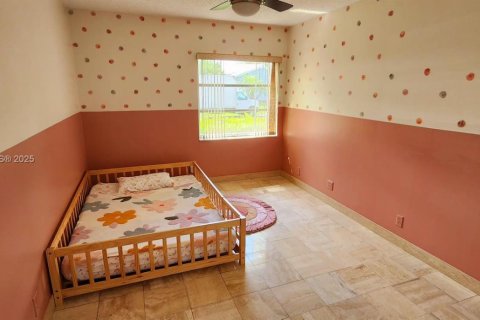 House in Boca Raton, Florida 3 bedrooms, 154.03 sq.m. № 1740081 - photo 27