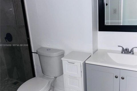 Apartment in Miami, Florida 1 bedroom, 64.94 sq.m. № 2040607 - photo 7