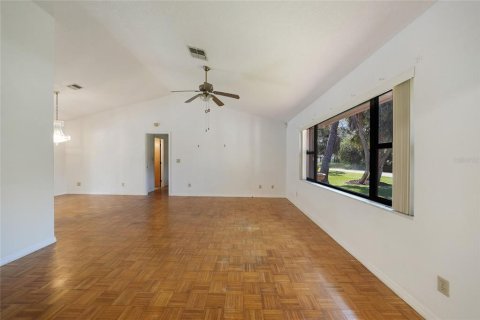 Villa ou maison à vendre à Port Charlotte, Floride: 3 chambres, 179.58 m2 № 1880436 - photo 5