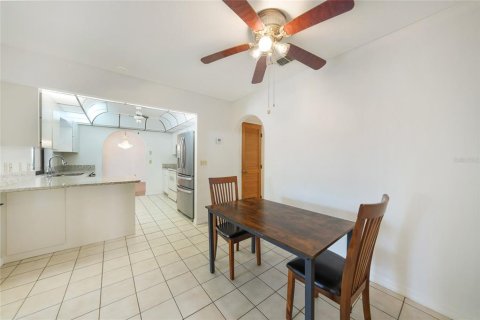 Villa ou maison à vendre à Port Charlotte, Floride: 3 chambres, 179.58 m2 № 1880436 - photo 12
