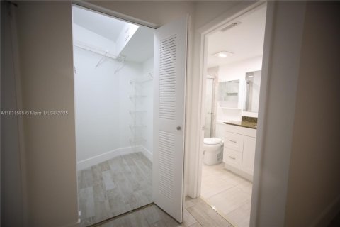 Copropriété à louer à Coral Springs, Floride: 2 chambres, 91.6 m2 № 1980644 - photo 29