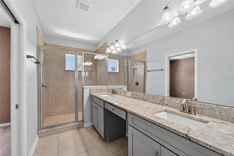 Adosado en alquiler en Tampa, Florida, 3 dormitorios, 168.71 m2 № 2102674 - foto 30