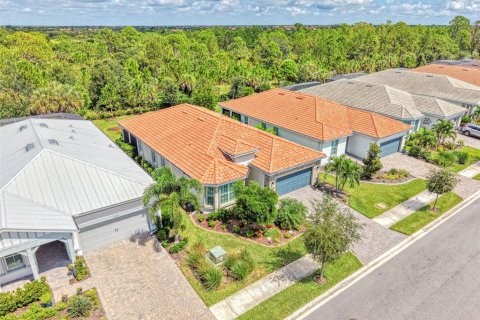 House in Englewood, Florida 3 bedrooms, 176.7 sq.m. № 2396176 - photo 5