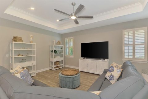 House in Englewood, Florida 3 bedrooms, 176.7 sq.m. № 2396176 - photo 18