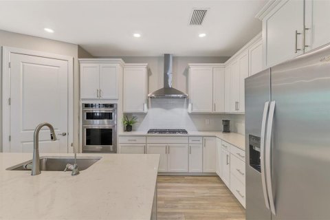 House in Englewood, Florida 3 bedrooms, 176.7 sq.m. № 2396176 - photo 24