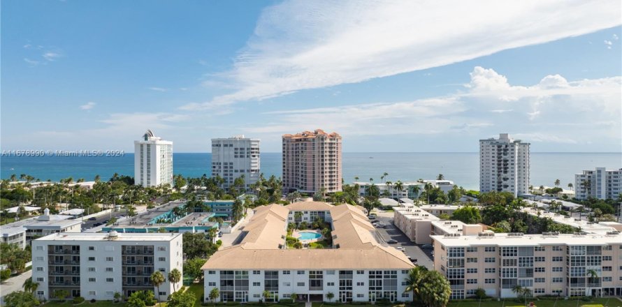 Condo in Lauderdale-by-the-Sea, Florida, 1 bedroom  № 1704205