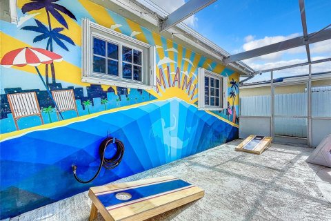 Villa ou maison à louer à Miramar, Floride: 2 chambres, 125.42 m2 № 2435294 - photo 14