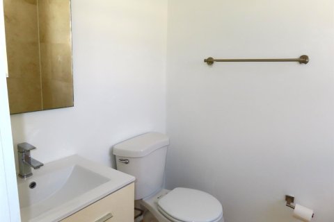 Copropriété à louer à Miami Beach, Floride: 2 chambres, 56.67 m2 № 2253595 - photo 12