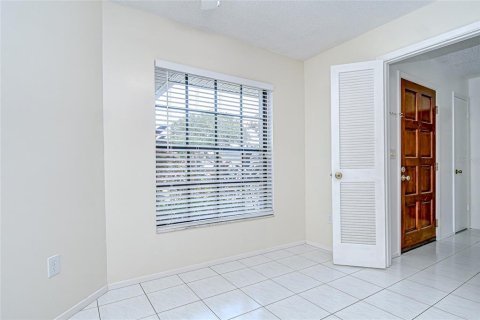 Casa en venta en Brandon, Florida, 4 dormitorios, 184.41 m2 № 1902461 - foto 12
