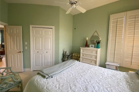 House in Punta Gorda, Florida 2 bedrooms, 122.35 sq.m. № 1918515 - photo 22