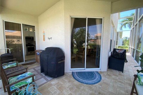 House in Punta Gorda, Florida 2 bedrooms, 122.35 sq.m. № 1918515 - photo 27