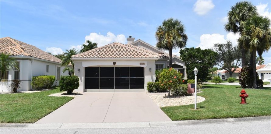 House in Punta Gorda, Florida 2 bedrooms, 122.35 sq.m. № 1918515
