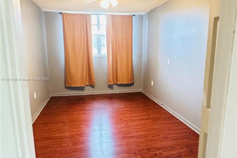 Condominio en venta en Plantation, Florida, 2 dormitorios, 100.33 m2 № 1930002 - foto 13