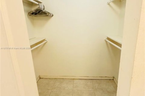 Condominio en venta en Plantation, Florida, 2 dormitorios, 100.33 m2 № 1930002 - foto 11