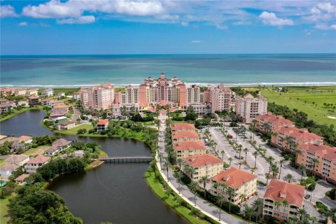 Condominio en venta en Palm Coast, Florida, 3 dormitorios, 155.7 m2 № 1545719 - foto 2