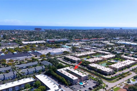Condominio en venta en Deerfield Beach, Florida, 2 dormitorios, 100.33 m2 № 2010062 - foto 9