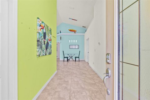 House in Palm Coast, Florida 2 bedrooms, 154.87 sq.m. № 1780761 - photo 5