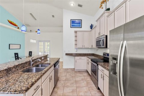 House in Palm Coast, Florida 2 bedrooms, 154.87 sq.m. № 1780761 - photo 15