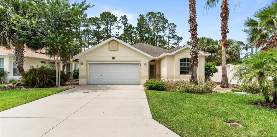 House in Palm Coast, Florida 2 bedrooms, 154.87 sq.m. № 1780761
