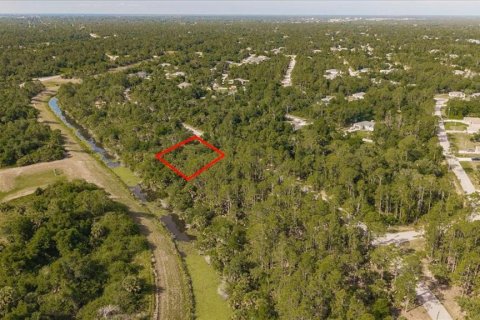 Land in North Port, Florida № 2165635 - photo 5