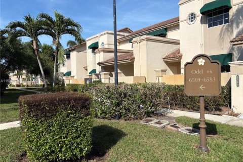 Condominio en venta en Boca Raton, Florida, 2 dormitorios, 104.61 m2 № 2004695 - foto 2