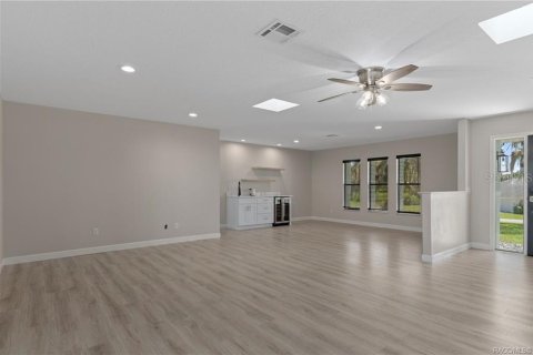 House in Inverness, Florida 3 bedrooms, 225.1 sq.m. № 1847238 - photo 7