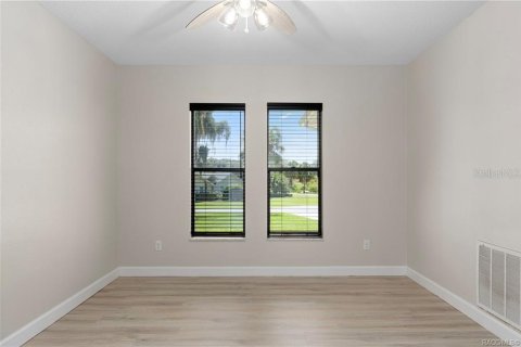 House in Inverness, Florida 3 bedrooms, 225.1 sq.m. № 1847238 - photo 17