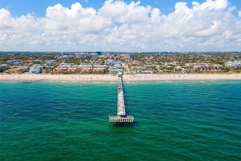 Casa en alquiler en Fort Lauderdale, Florida, 3 dormitorios, 168.8 m2 № 2057495 - foto 20