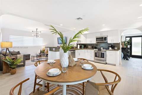 Casa en alquiler en Fort Lauderdale, Florida, 3 dormitorios, 168.8 m2 № 2057495 - foto 6