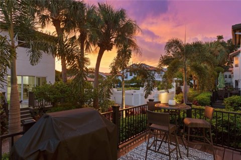 Townhouse in Tampa, Florida 3 bedrooms, 189.43 sq.m. № 1855824 - photo 28