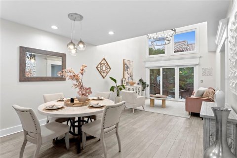 Townhouse in Tampa, Florida 3 bedrooms, 189.43 sq.m. № 1855824 - photo 6