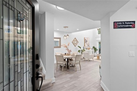 Townhouse in Tampa, Florida 3 bedrooms, 189.43 sq.m. № 1855824 - photo 5