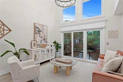 Townhouse in Tampa, Florida 3 bedrooms, 189.43 sq.m. № 1855824 - photo 7