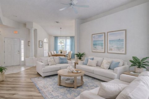House in Haines City, Florida 5 bedrooms, 252.23 sq.m. № 2166024 - photo 9