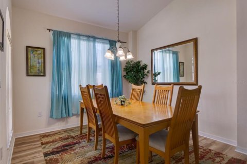 House in Haines City, Florida 5 bedrooms, 252.23 sq.m. № 2166024 - photo 16