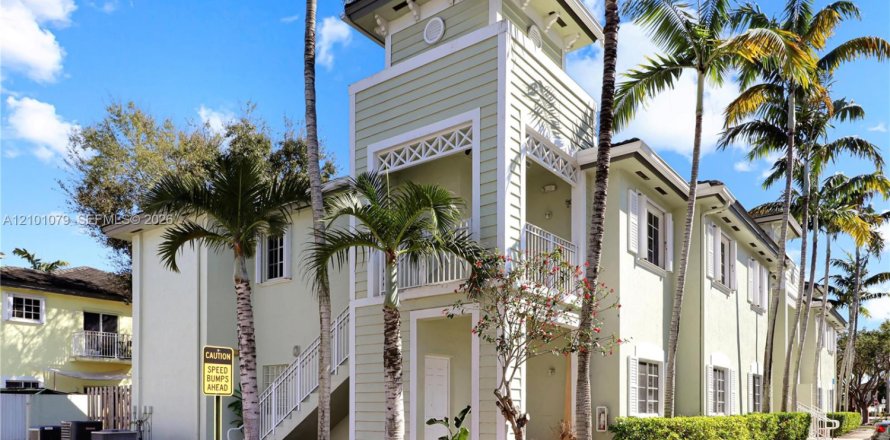 Condo in Homestead, Florida, 3 bedrooms  № 2402459
