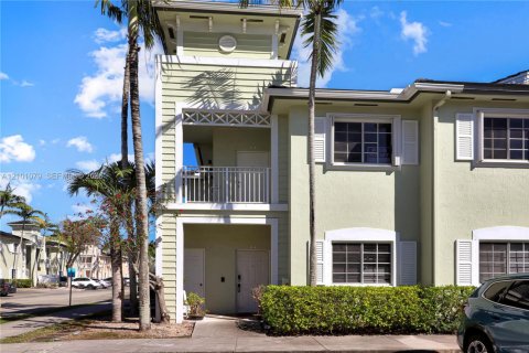Condo in Homestead, Florida, 3 bedrooms  № 2402459 - photo 21
