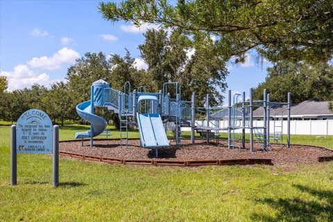 Casa en venta en Orlando, Florida, 3 dormitorios, 132.94 m2 № 1918226 - foto 28