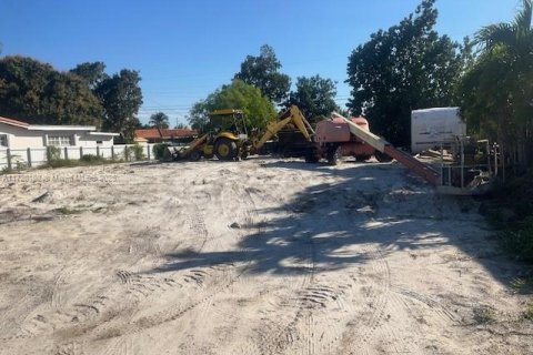 Купить земельный участок в Хайалиа, Флорида № 1940249 - фото 3