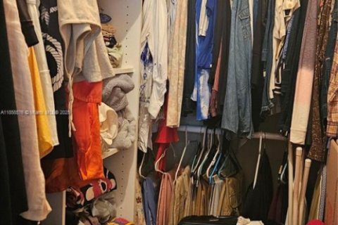 Condominio en venta en Lauderdale Lakes, Florida, 2 dormitorios, 89.19 m2 № 2012502 - foto 8