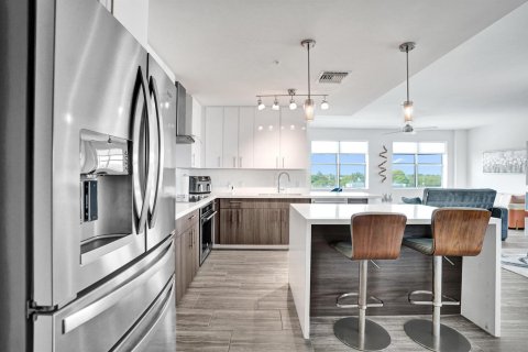 Condo in Delray Beach, Florida, 2 bedrooms  № 2177532 - photo 25