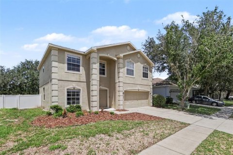 Casa en venta en Land O' Lakes, Florida, 3 dormitorios, 230.58 m2 № 2166973 - foto 3