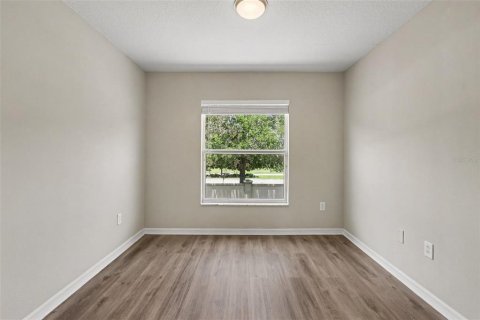 Casa en venta en Land O' Lakes, Florida, 3 dormitorios, 230.58 m2 № 2166973 - foto 24