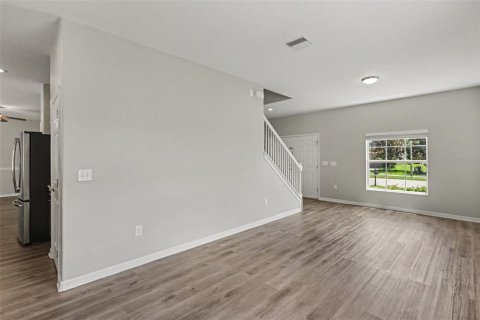 Casa en venta en Land O' Lakes, Florida, 3 dormitorios, 230.58 m2 № 2166973 - foto 4