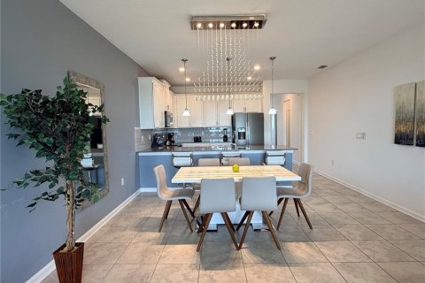 Condo in Davenport, Florida, 3 bedrooms  № 2222622 - photo 13